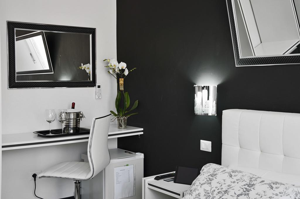 Black & White G&g Rom