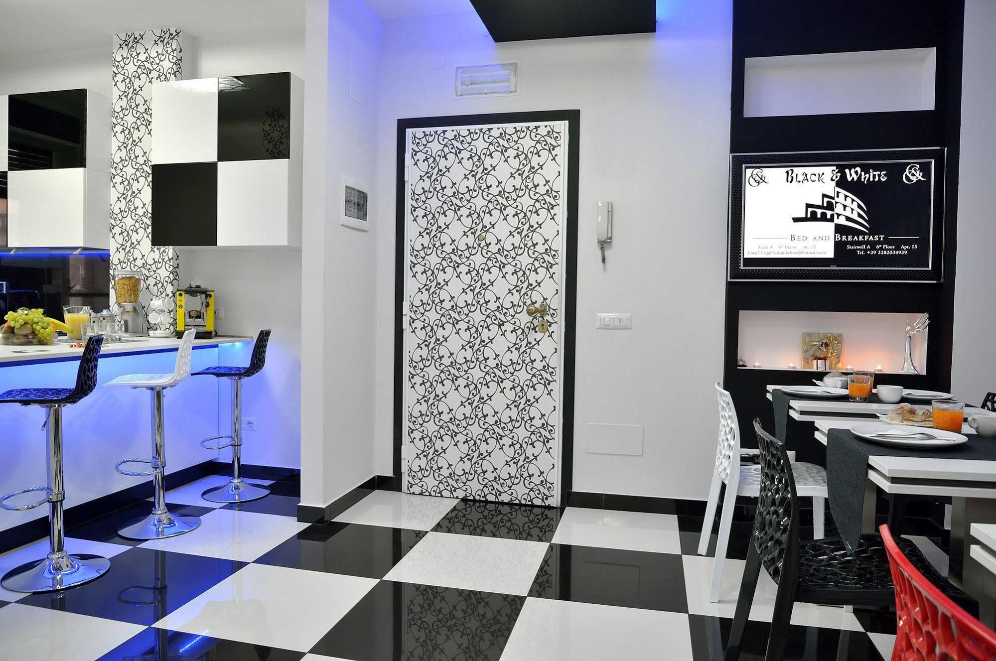 Bed & Breakfast Black & White G&g Rom