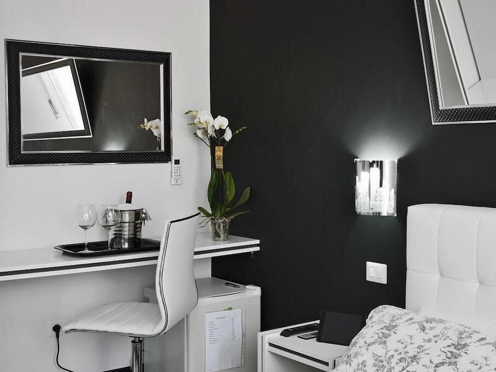 Black&white G&g